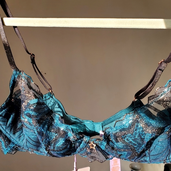 New Savage X Fenty Shining Star Half Cup Plunge Wildflower Blue Size 36C NWT - Picture 11 of 11